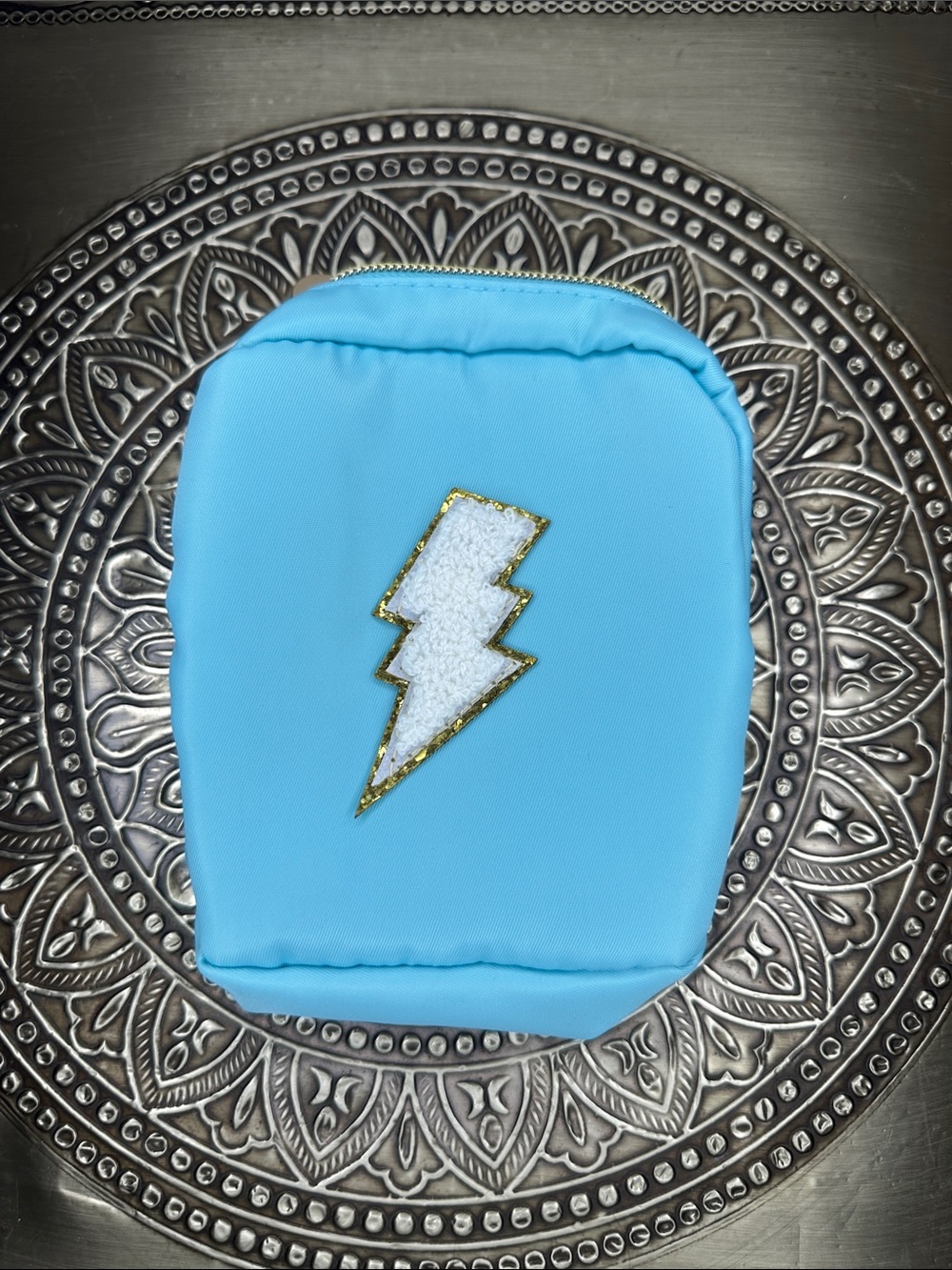 Blue Lightning Bolt Pouch- 5’ x 6’